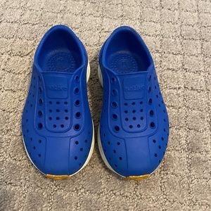 Toddler size 7 Native Robbie Sugarlite shoes